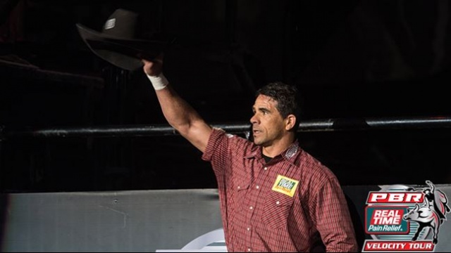 <span class='notranslate'>Real Time Pain Relief</span> Bullrider Robson Aragao Wins the Bangor Buckoff