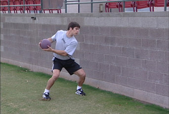 medicine-ball-lateral-throw